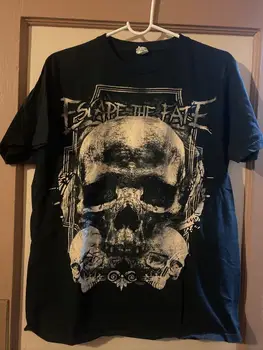 2013 Официално бягство Черепите на съдбата Черна тениска Emo Metalcore LARGE - USED