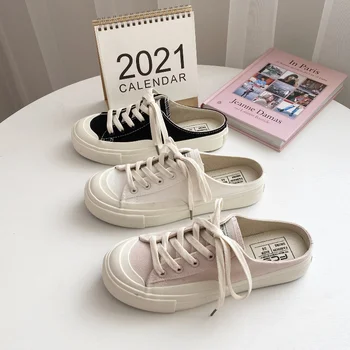 2022 Нови обувки от платно с половин плъзгане Женски пролетни и летни дишащи стъпкови студентски обувки Корейски стил Модерни единични обувки
