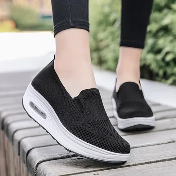 Fly тъкани дебело дъно приплъзване на пролетта ежедневни обувки жените дишаща удобни платформи маратонки дами открит ходене обувки