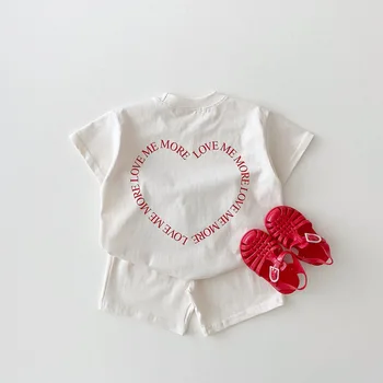 Korea Summer Детски дрехи комплекти сърце писмо отпечатани карикатура памучна тениска + шорти бебе момиче момче детски дрехи екипировки 2бр