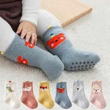 Есен Зима Бебешки чорапи против хлъзгане гумена подметка Дебела топла мека новородено деца чорапи сладък карикатура животински чорапи динозавър лисица