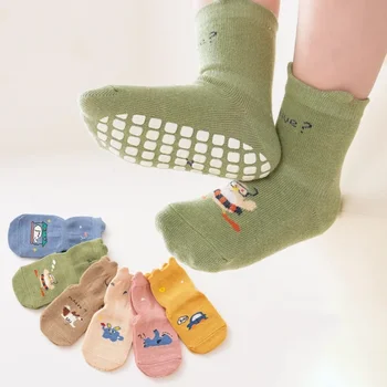Есен Зима Детска мода Анимационни чорапи Бебе Средна тръба Чорапи Дълги чорапи Бебе Малко дете Момчета Момичета Случайни Средата Теле Чорапи