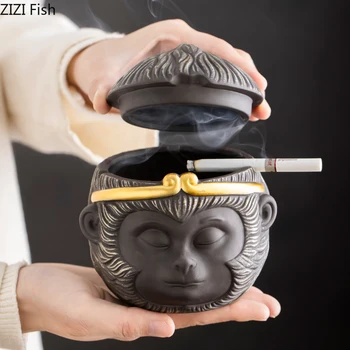 китайски стил керамичен пепелник за пури с капак Monkey King пепелник Начало Преносими запалки и инструменти за пушене Подарък за гадже
