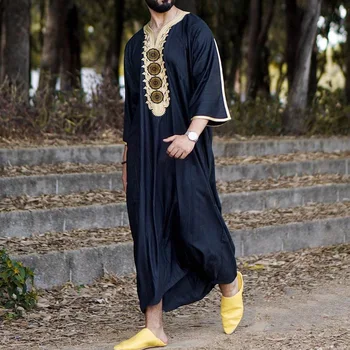 Национален стил Мъжка дълга риза Свободно време Младежи Черна мюсюлманска роба De Moda Musulmana Ислямско мъжко облекло 2022 Мода