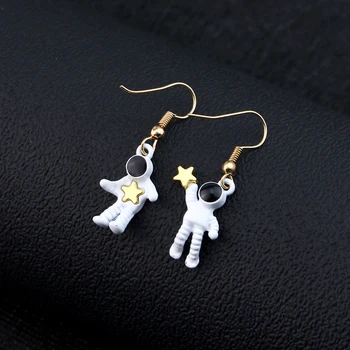 Прекрасен пентаграм астронавти обеци за жени момичета мода галактика космическа звезда космонавт стъд обеци парти бижута подаръци