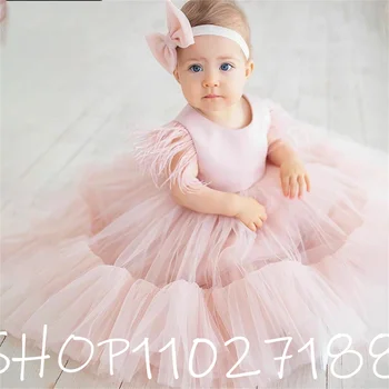Розово бебе Рокля за първо причастие Плисе Rufflers Подпухнали сладко малко момиче рожден ден рокля прекрасна рокля цвете момиче